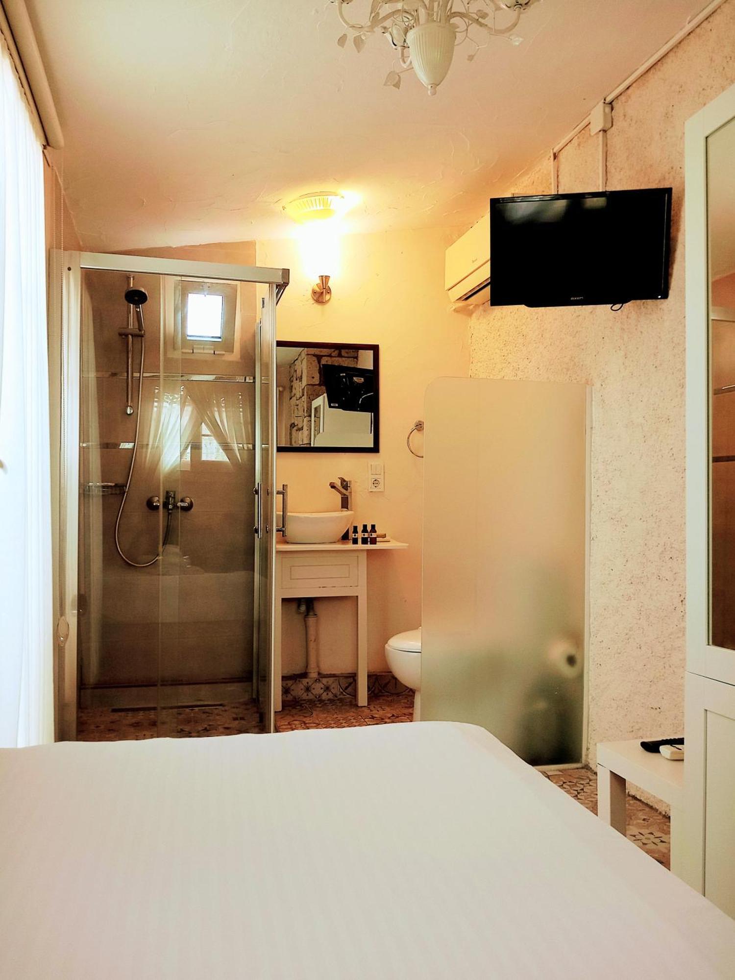 Alacati Sultan Konak Butik Otel ℳℛ Luxury Concept Phòng bức ảnh