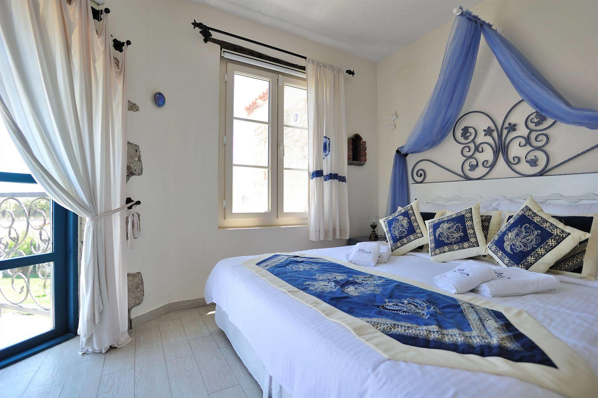 Alacati Sultan Konak Butik Otel ℳℛ Luxury Concept Ngoại thất bức ảnh