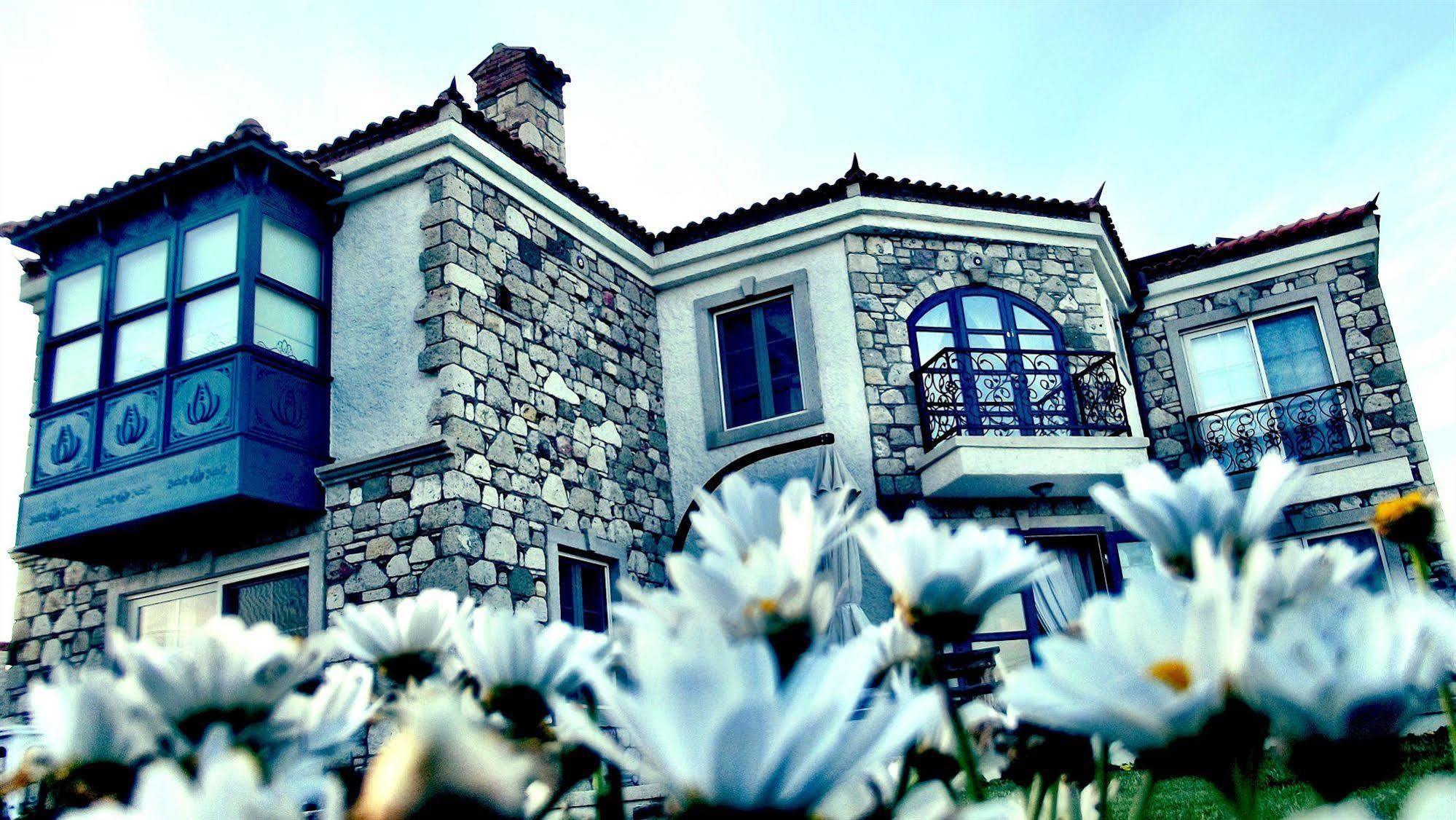 Alacati Sultan Konak Butik Otel ℳℛ Luxury Concept Ngoại thất bức ảnh